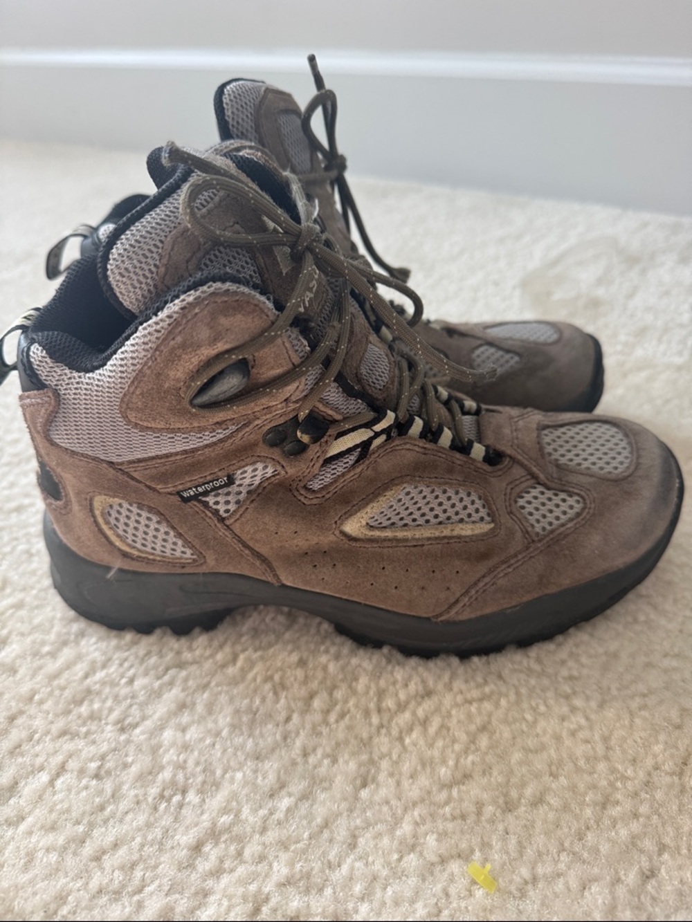 Vasque Brown Gray Waterproof Hiking Boots